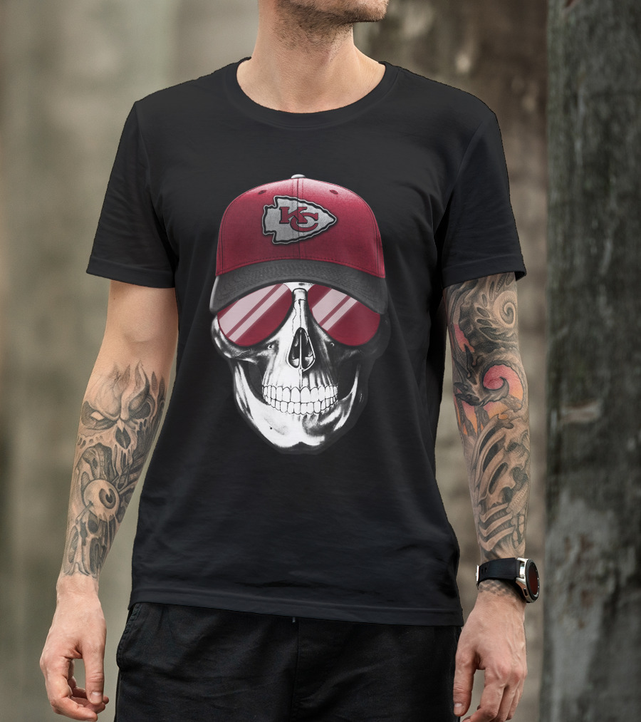 Skull With Kansas City Chiefs Hat And Sunglasses T-Shirt