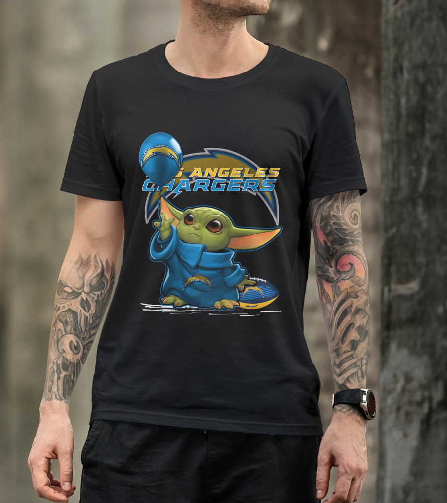 Yoda Los Angeles Chargers Football Balloon Among Stars T-Shirt