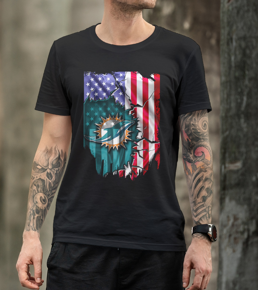 USA Flag Miami Dolphins Logo Cracked Effect T-Shirt