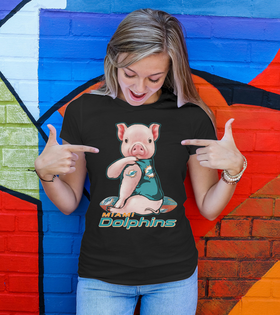 Miami Dolphins Pig Football Fan T-Shirt