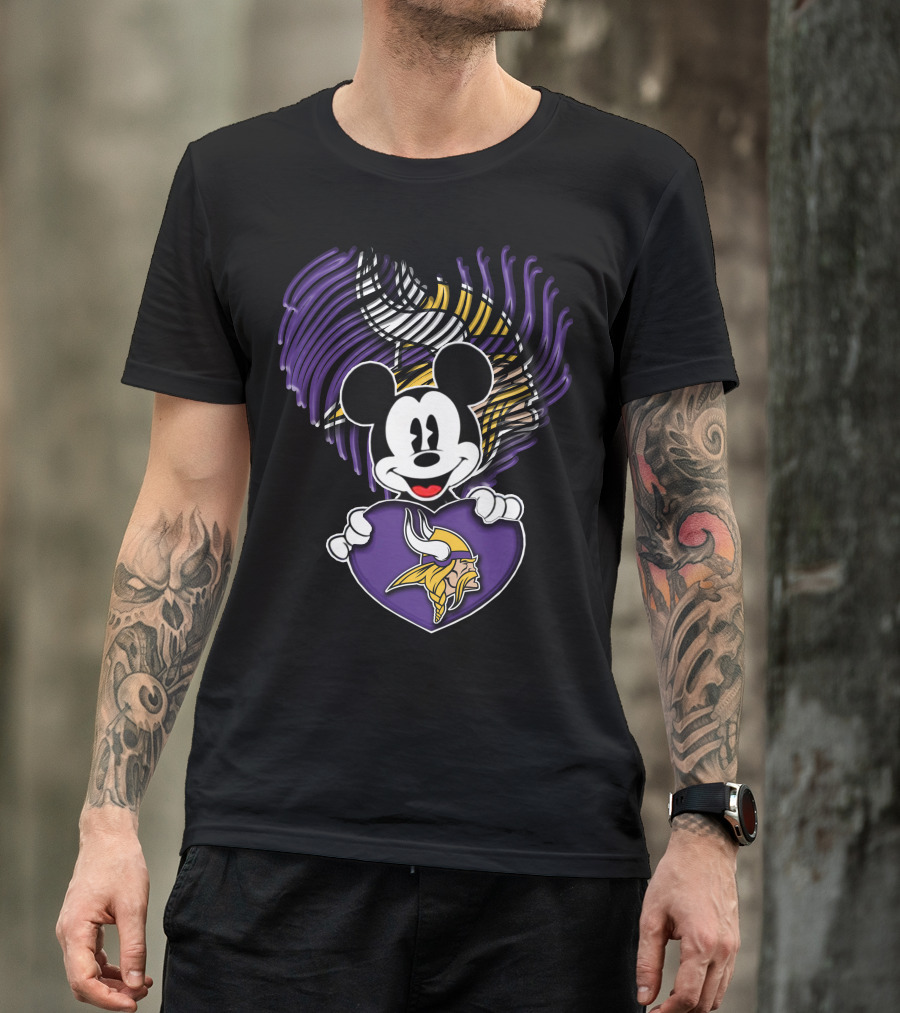 Minnesota Vikings Mickey Heart T-Shirt