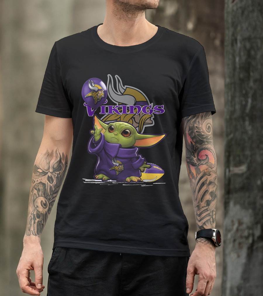 Yoda Holding Minnesota Vikings Football Helmet With Team T-Shirt
