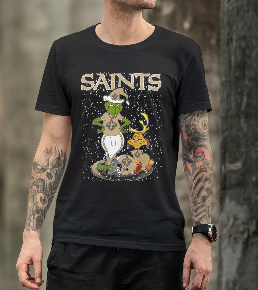 Grinchxmas New Orleans Saints Football Snowy Scene T-Shirt