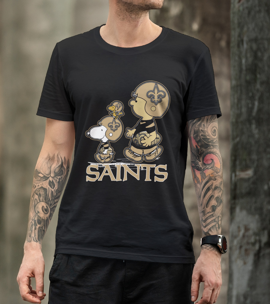 Snpfootball New Orleans Saints Peanuts Snoopy Woodstock Football Helmets T-Shirt