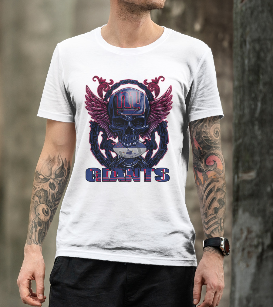 Skullfb New York Giants Winged Skull Design With Football Helmet And Chains T-Shirt