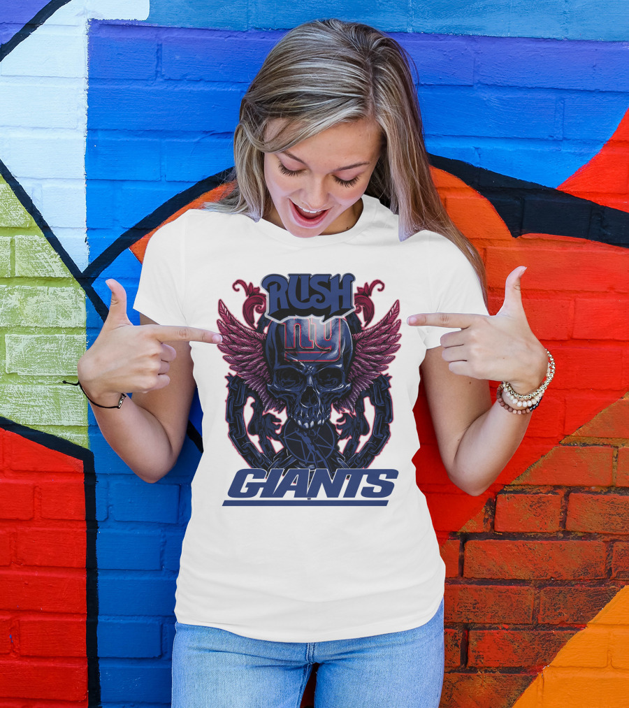 Rush New York Giants Skull With Wings And Chains T-Shirt