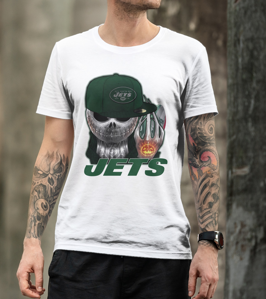 Jets Jackskull Halloween Football Fanatic T-Shirt