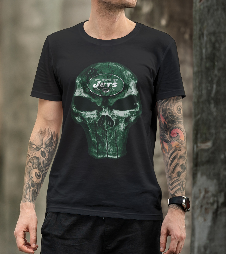 Skull V4 New York Jets Football Emblem T-Shirt