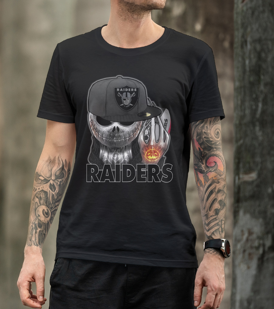 Jackskull Raiders Halloween Skull Holding Pumpkin T-Shirt