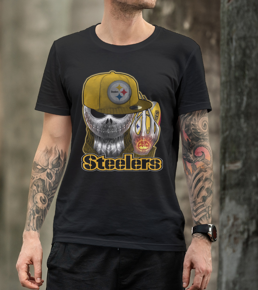 Steelers Skull With Yellow Cap And Pumpkin Hand T-Shirt