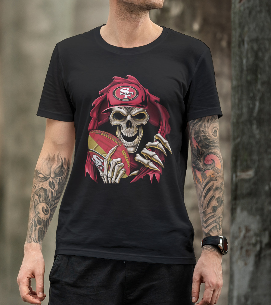 San Francisco 49ers Skull Holding Football With SF Cap T-Shirt