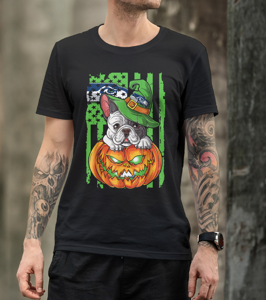 Hlw Bulldog Seattle Seahawks Halloween Pumpkin Wizard Hat T-Shirt