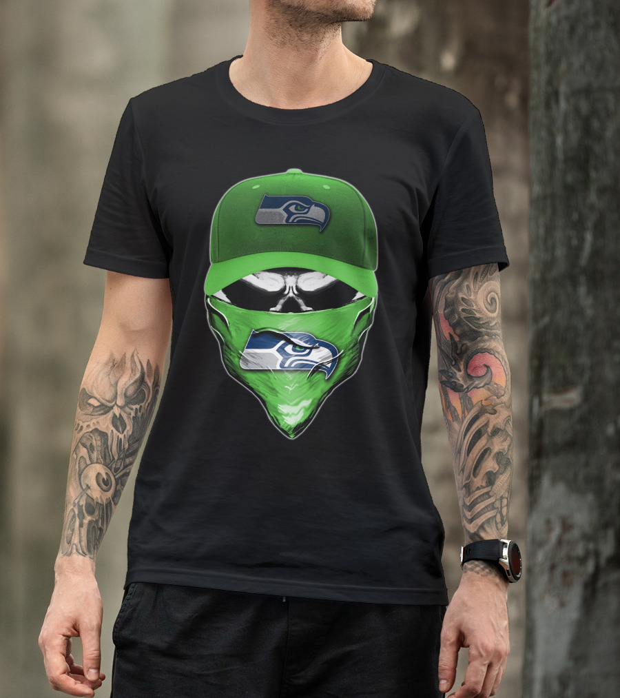 Skull V6 Seattle Seahawks Logo On Green Cap And Bandana T-Shirt