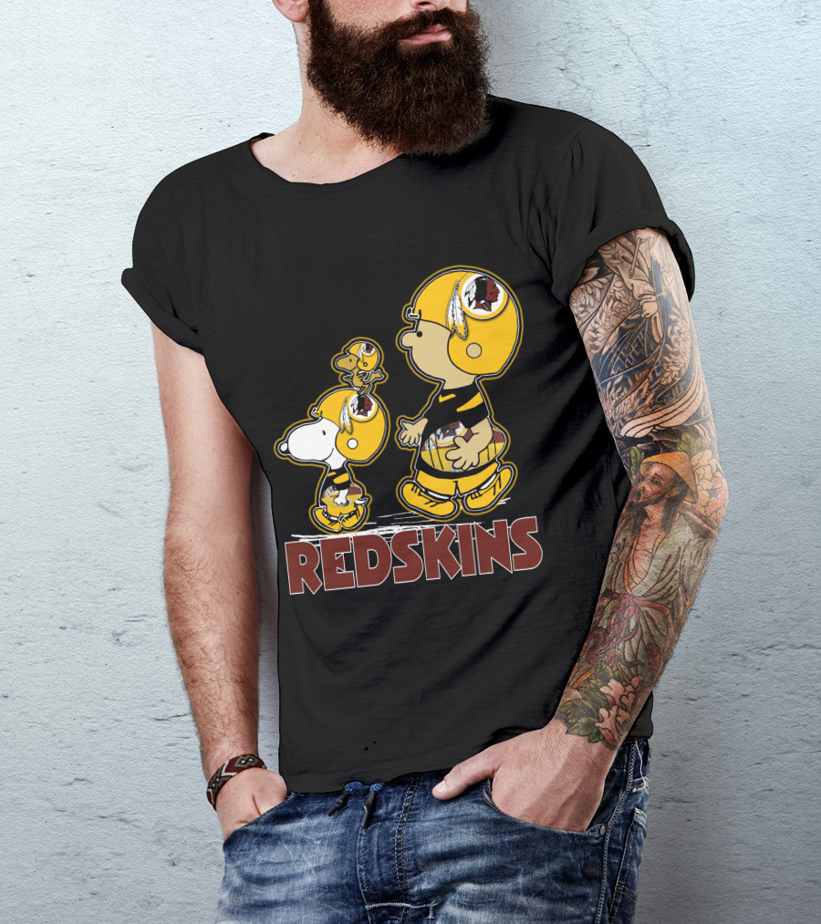 Snpfootball Redskins Peanuts Characters In Football Helmets T-Shirt