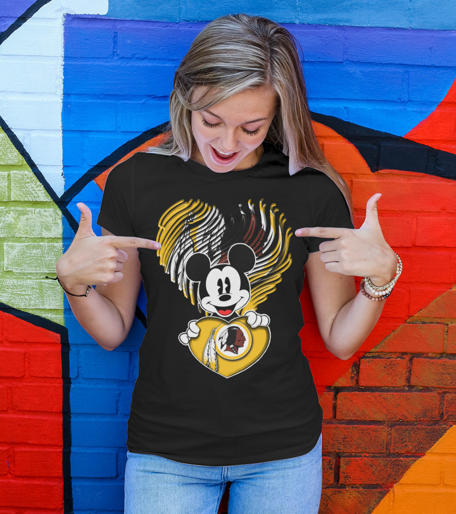 Mick V1 Washington Redskins Heart Motif With Feathers T-Shirt