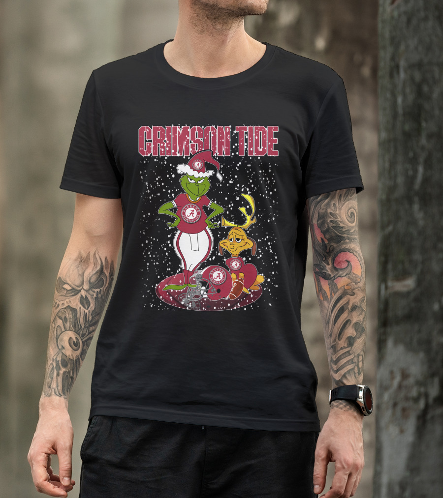 Grinchxmas Alabama Crimson Tide Holiday Cheer With Grinch And Reindeer In Snowy Scene T-Shirt