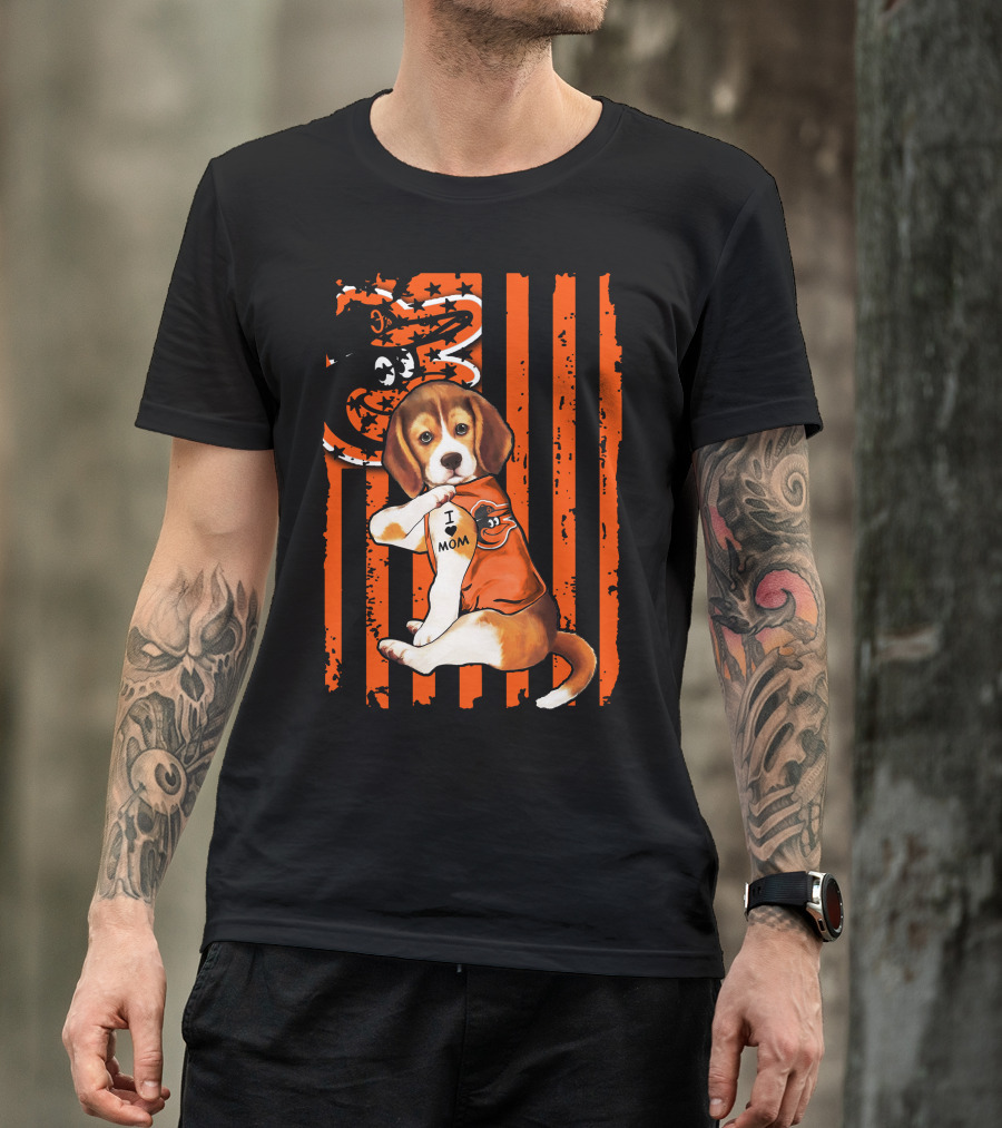 Beagle In Baltimore Orioles Orange With I Love Mom Tattoo And Stars And Stripes Background T-Shirt