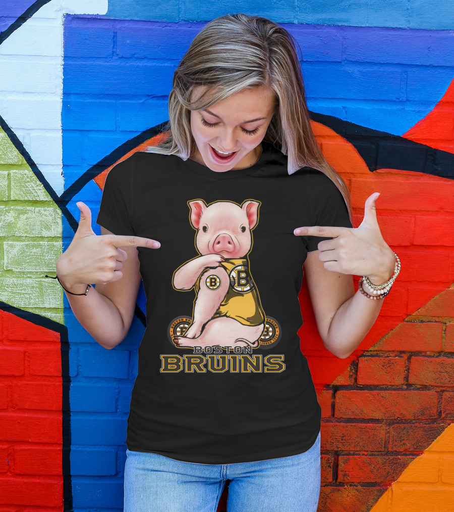 Boston Bruins Pig Wearing Team Uniform T-Shirt