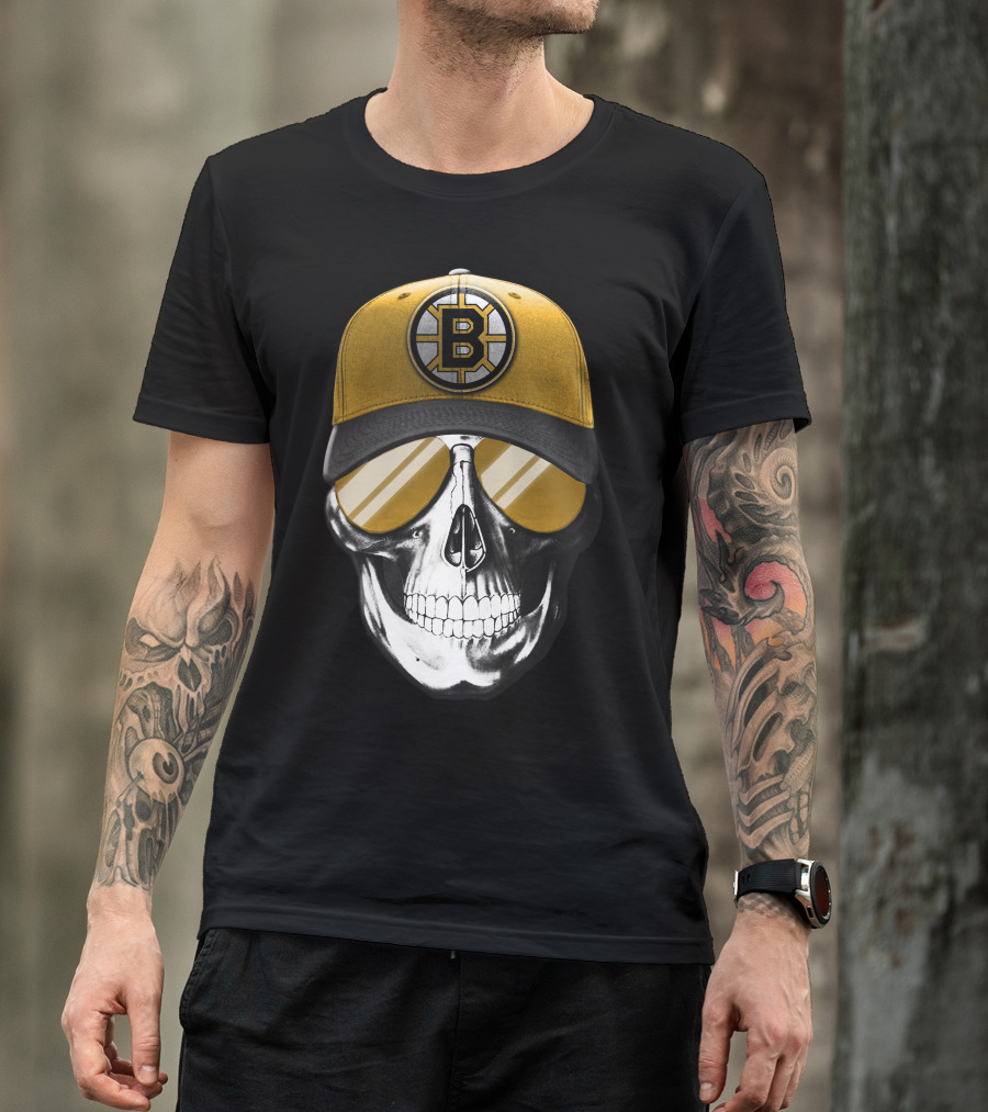 Skull In Yellow Boston Bruins Cap And Sunglasses T-Shirt