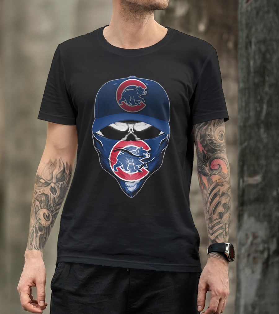 Skull Wearing Chicago Cubs Hat And Bandana T-Shirt