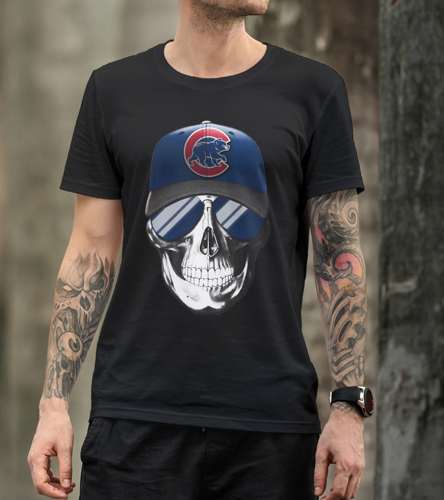 Skull Wearing Chicago Cubs Hat With Reflective Sunglasses T-Shirt