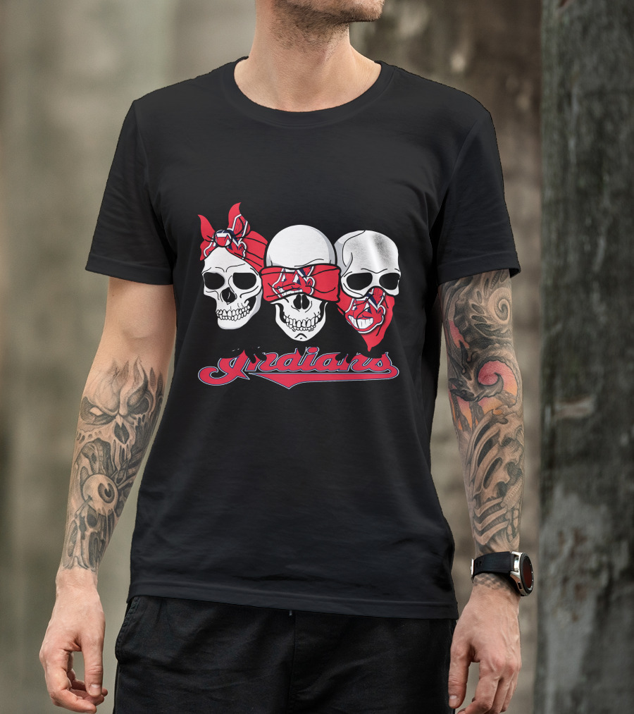 3 Skull Indians Bandana T-Shirt