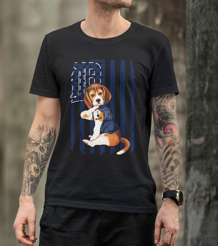 Beagle Puppy I Love Mom Detroit Tigers Stripes T-Shirt