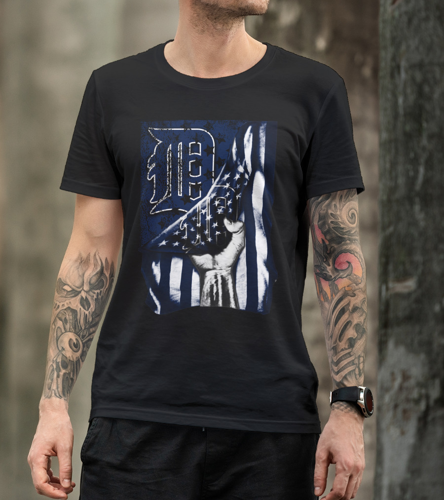 Detroit Tigers American Flag T-Shirt