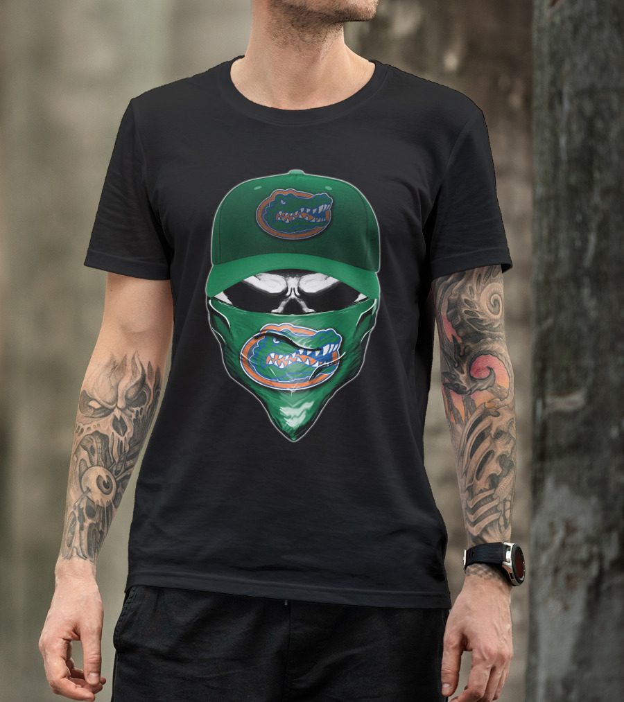 Skull With Florida Gators Logo And Green Cap T-Shirt