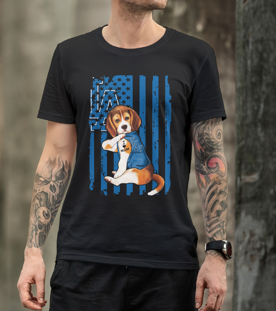 Beagle Wearing Los Angeles Dodgers Shirt With Tattoo I Love Mom T-Shirt