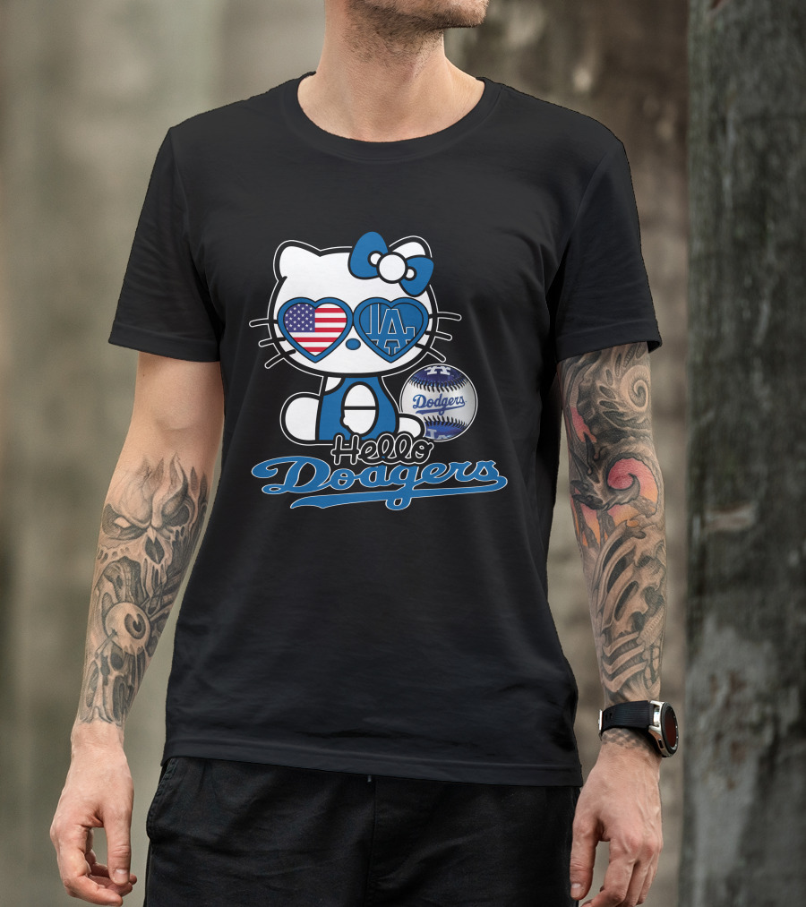 Hello Kitty Dodgers Los Angeles Baseball Heart USA Flag T-Shirt