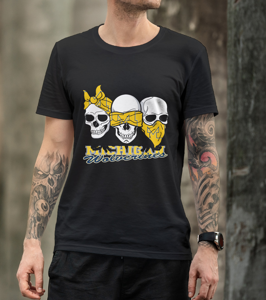 Michigan Wolverines 3 Skulls Bandana T-Shirt