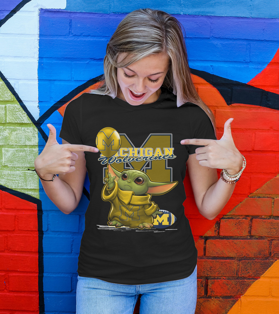 Yoda Michigan Wolverines Football Balloon T-Shirt
