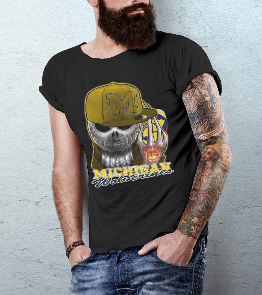 Jackskull Michigan Wolverines Halloween Skull With Wolverine Colors And Cap T-Shirt