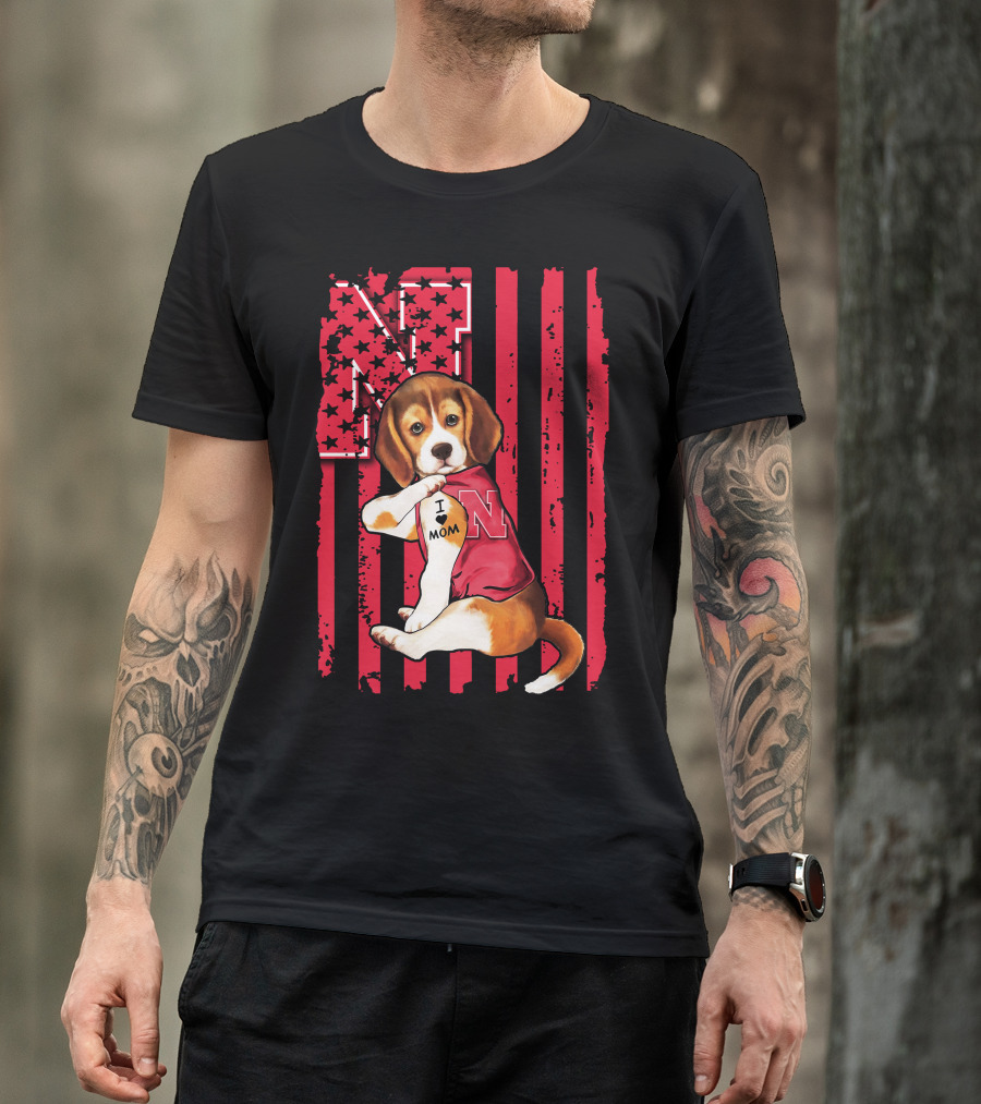 Beagle I Love Mom Nebraska Cornhuskers American Flag Stars And Stripes Football T-Shirt