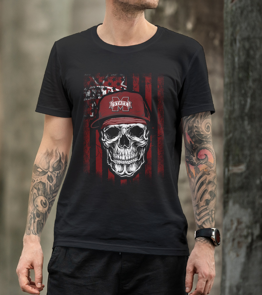 Mississippi State Bulldogs Skull With Cap T-Shirt