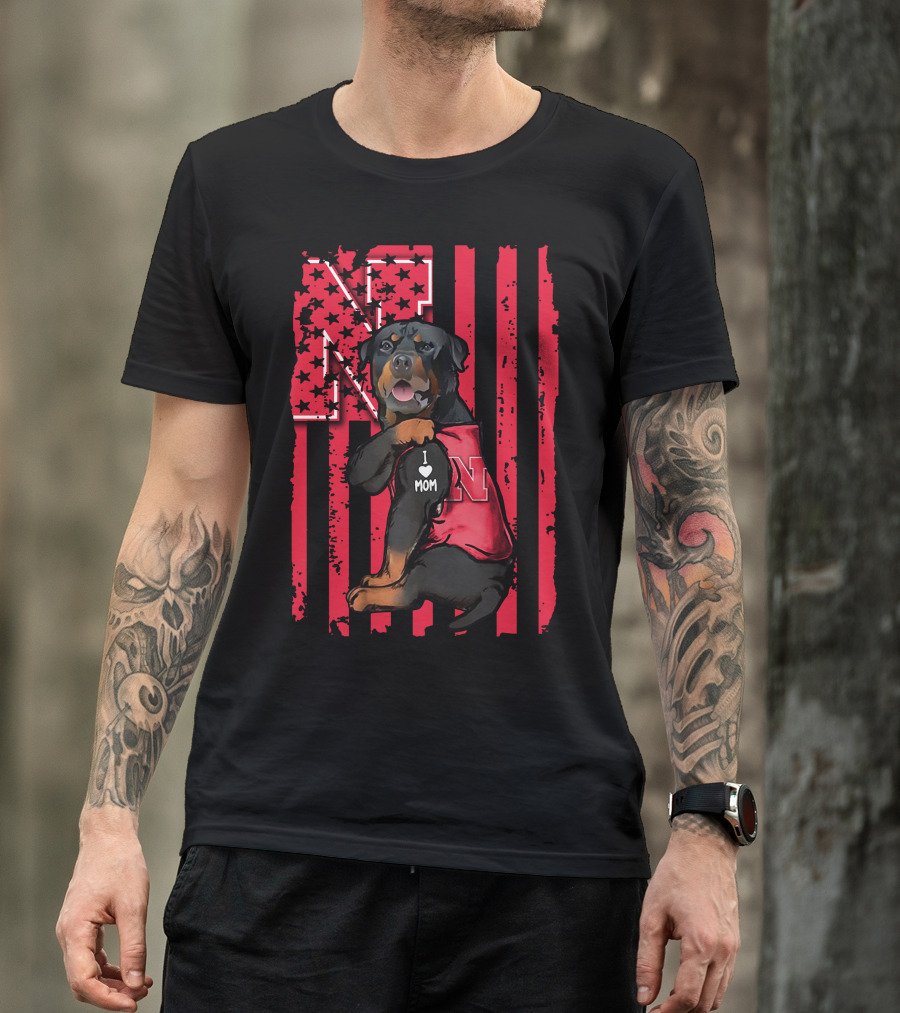 Rottweiler I Love Mom Nebraska Cornhuskers N Flag Stripes T-Shirt