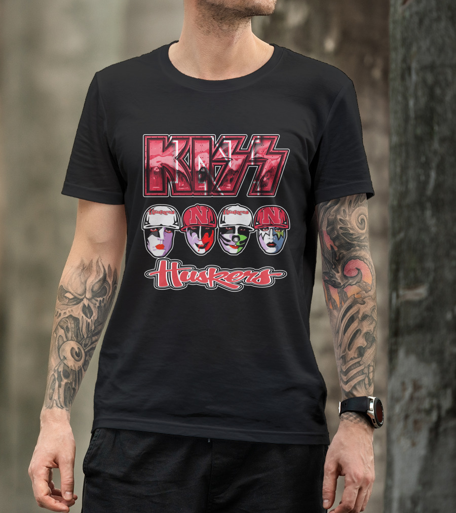 Kiss Nebraska Huskers N Cornhuskers Faces T-Shirt