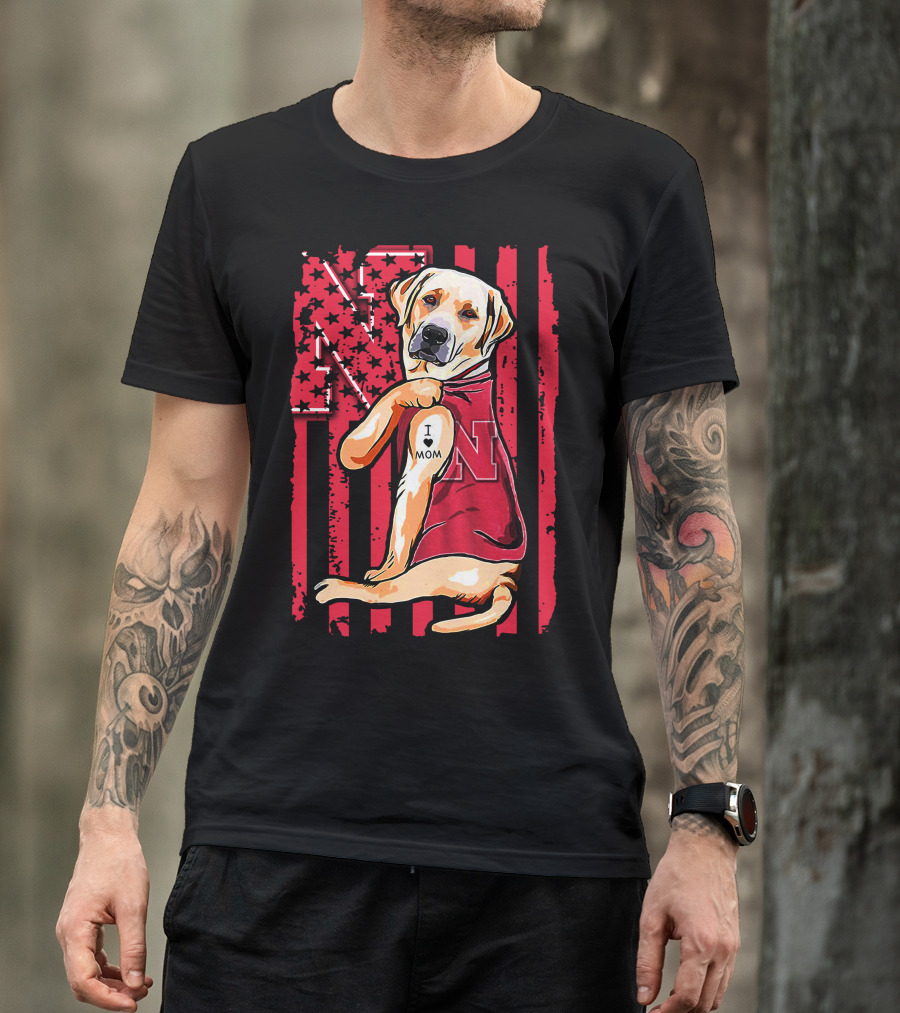Labrador Retriever Nebraska Cornhuskers I Love Mom Flag T-Shirt