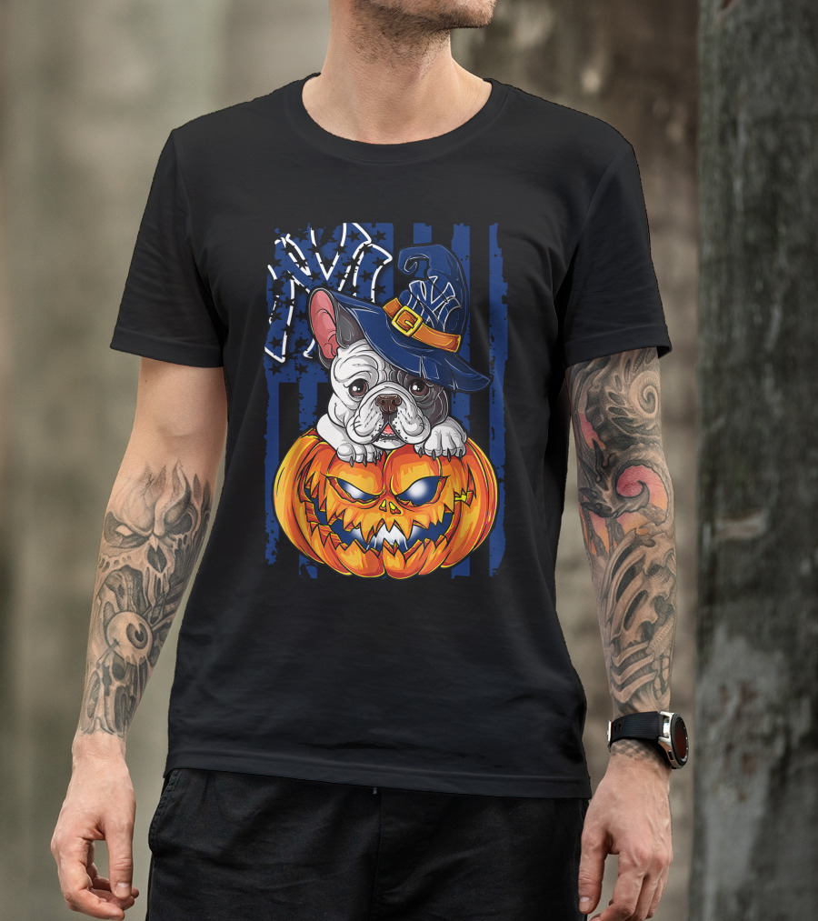 Hlw Bulldog New York Yankees Pumpkin Halloween Magic Hat T-Shirt