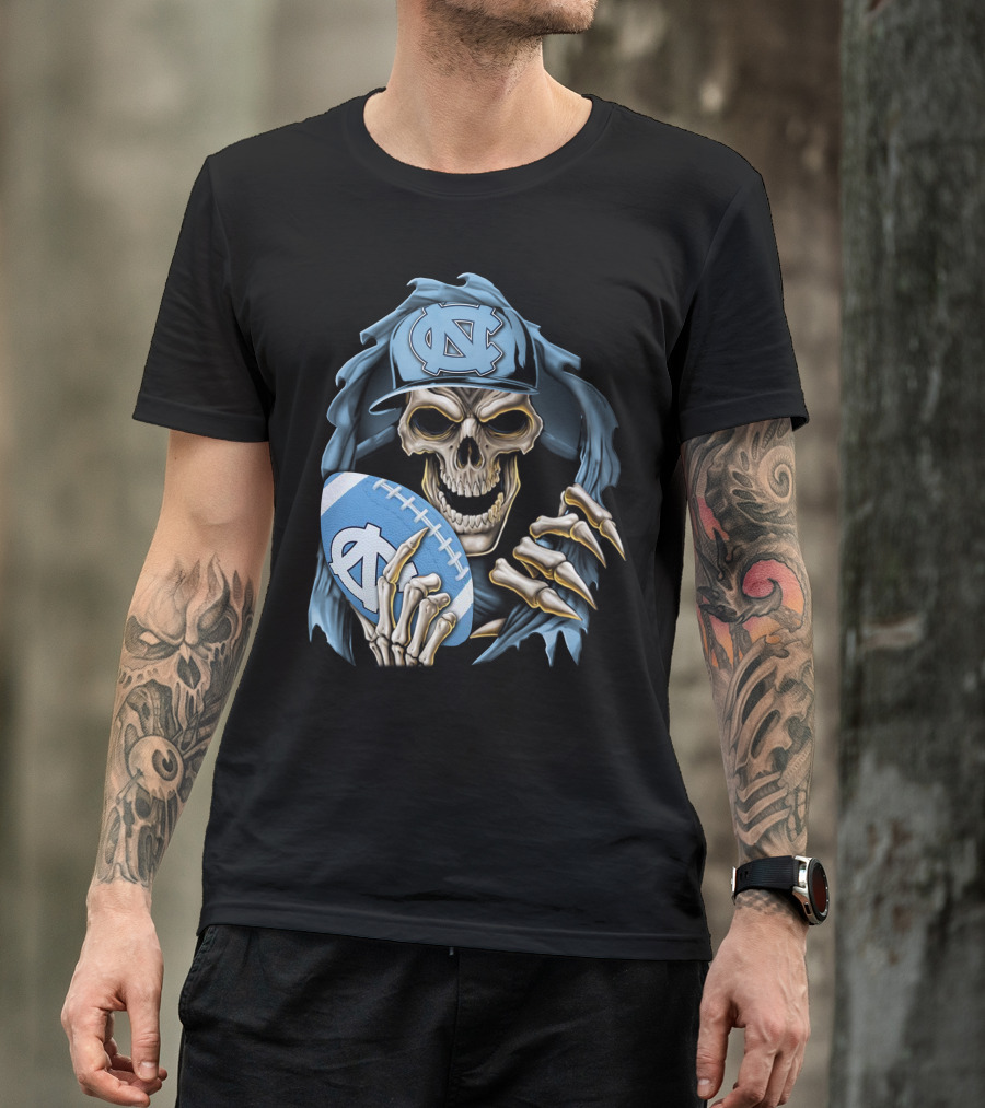 Skullbong North Carolina Tar Heels Skeleton Football Fan With Cap And Ball T-Shirt