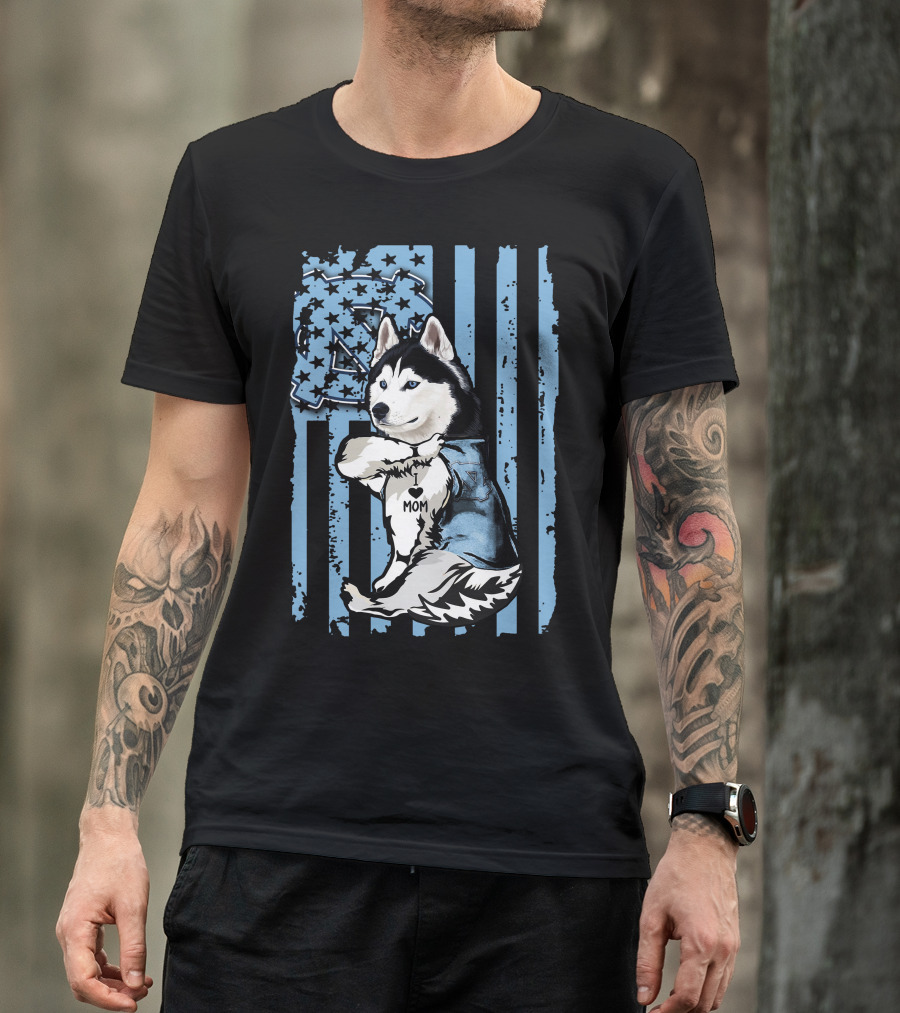 Siberian Husky UNC Tar Heels Mom Stripes T-Shirt