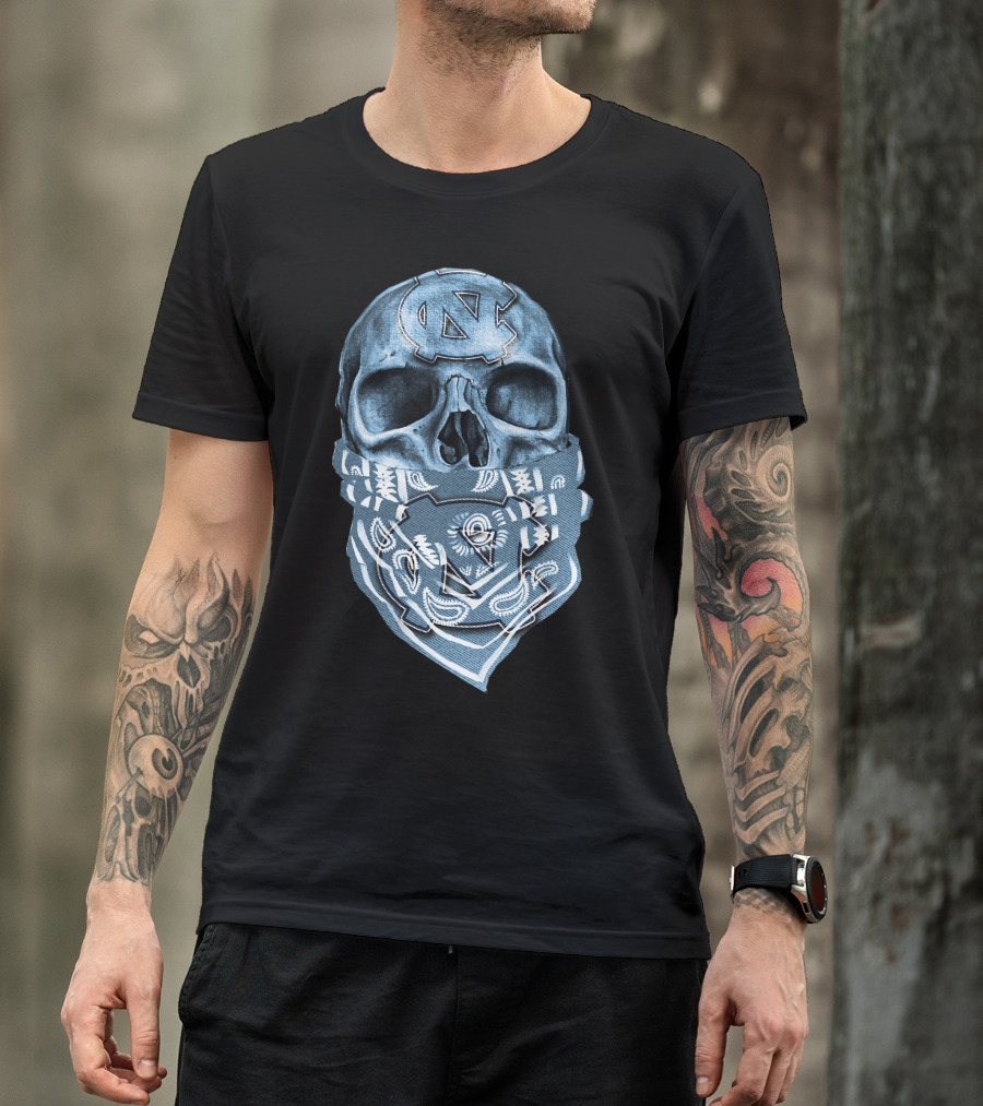 North Carolina Tar Heels Skull Bandana T-Shirt