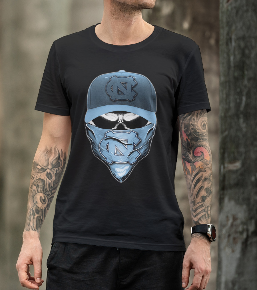 North Carolina Tar Heels Skull Emblem T-Shirt