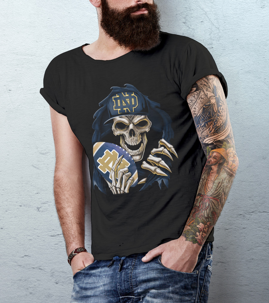 Notre Dame Fighting Irish Skull With Football Helmet T-Shirt