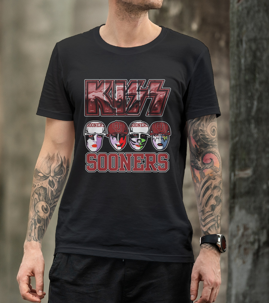 KISS Sooners Oklahoma Faces In Makeup And Hats T-Shirt