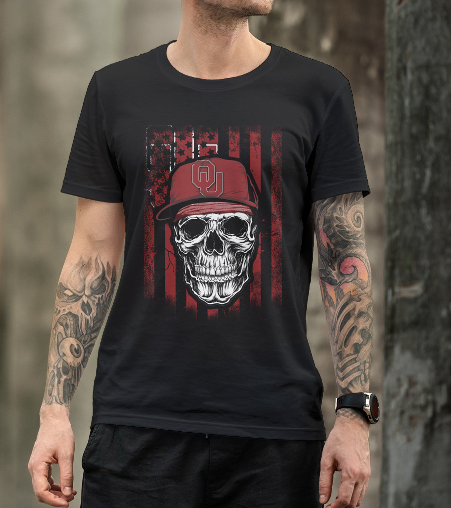 Skull With Oklahoma Sooners OU Cap On Distressed Red And Black Flag Background T-Shirt