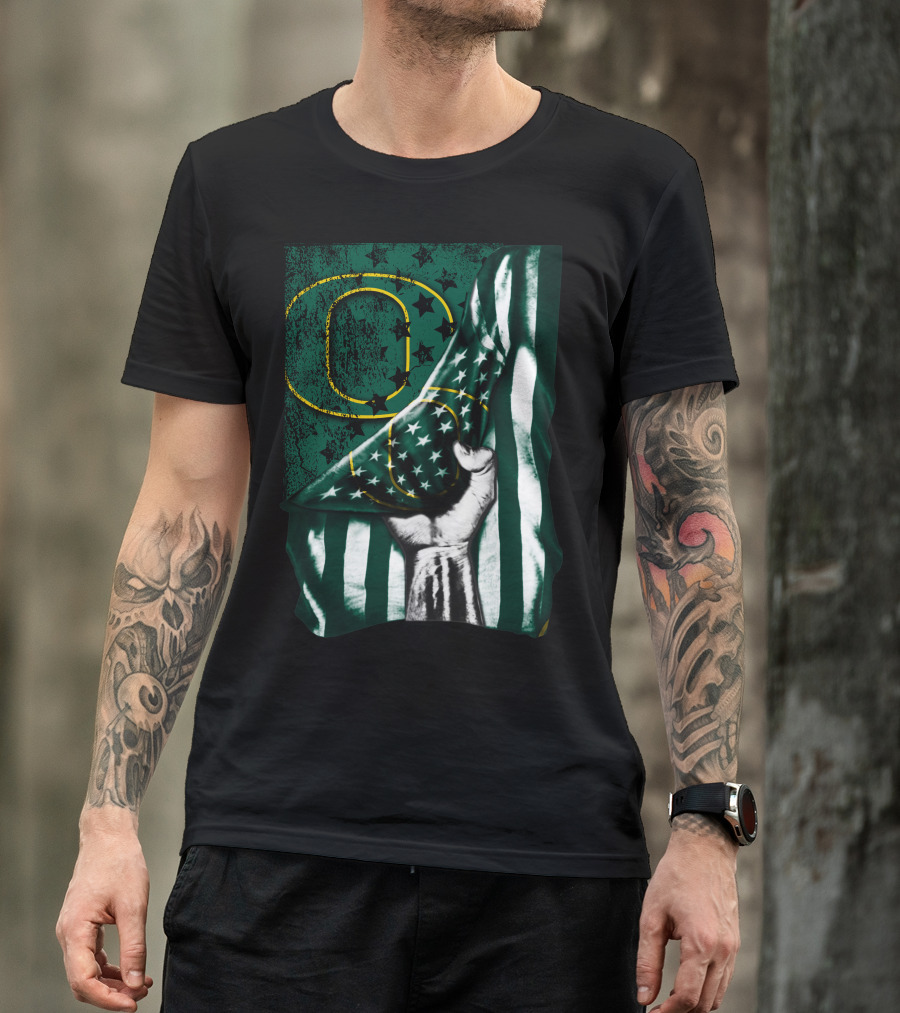 Oregon Ducks American Flag Fist And Stars T-Shirt