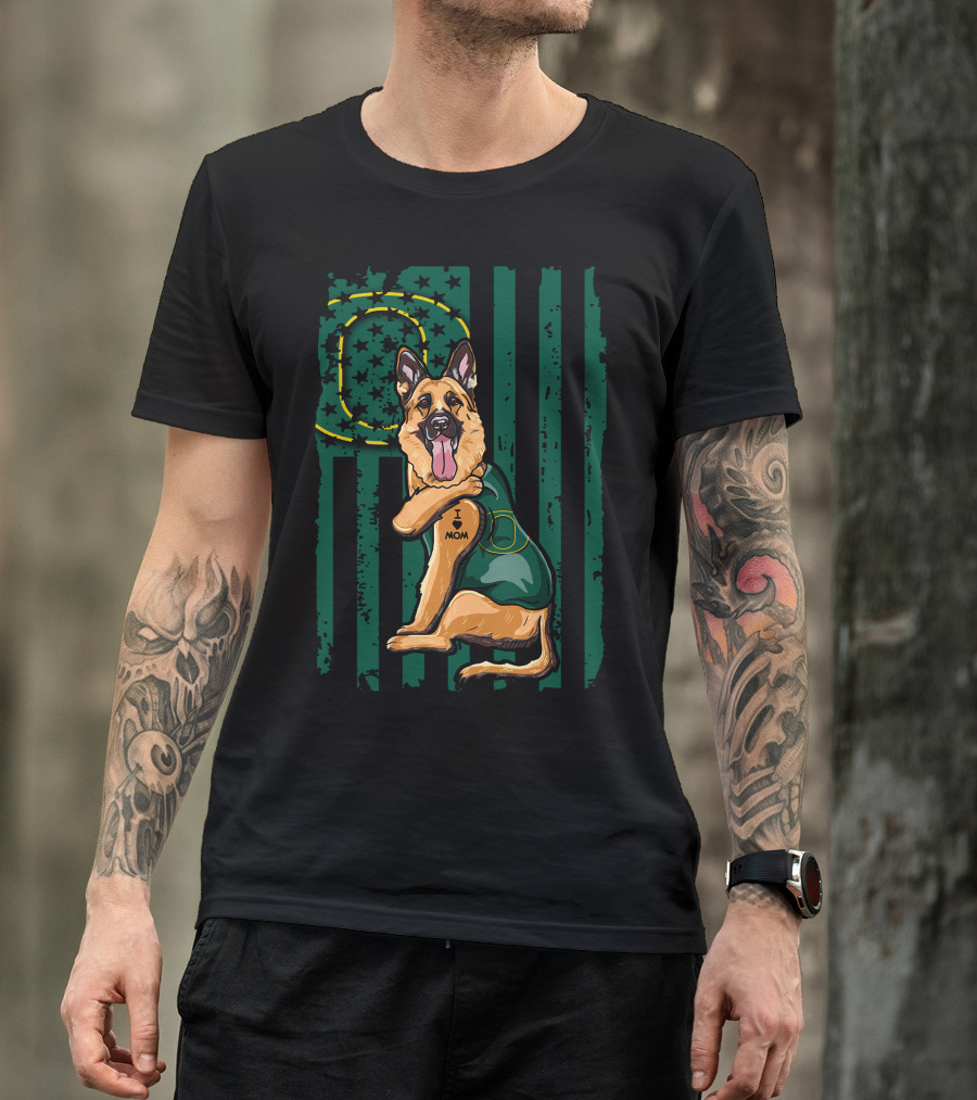 German Shepherd Oregon Ducks I Heart Mom Green Flag T-Shirt