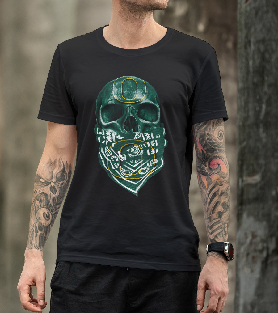 Skull With Oregon Ducks O Logo Bandana T-Shirt